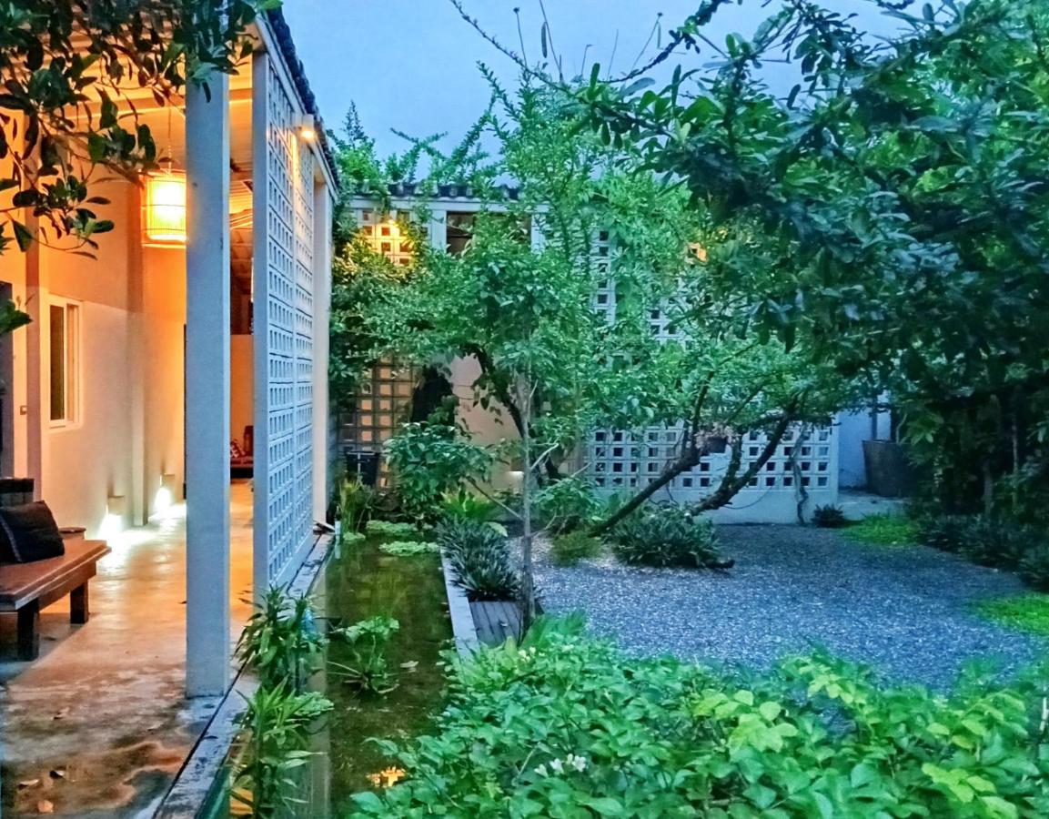 Baba Pim Hotel