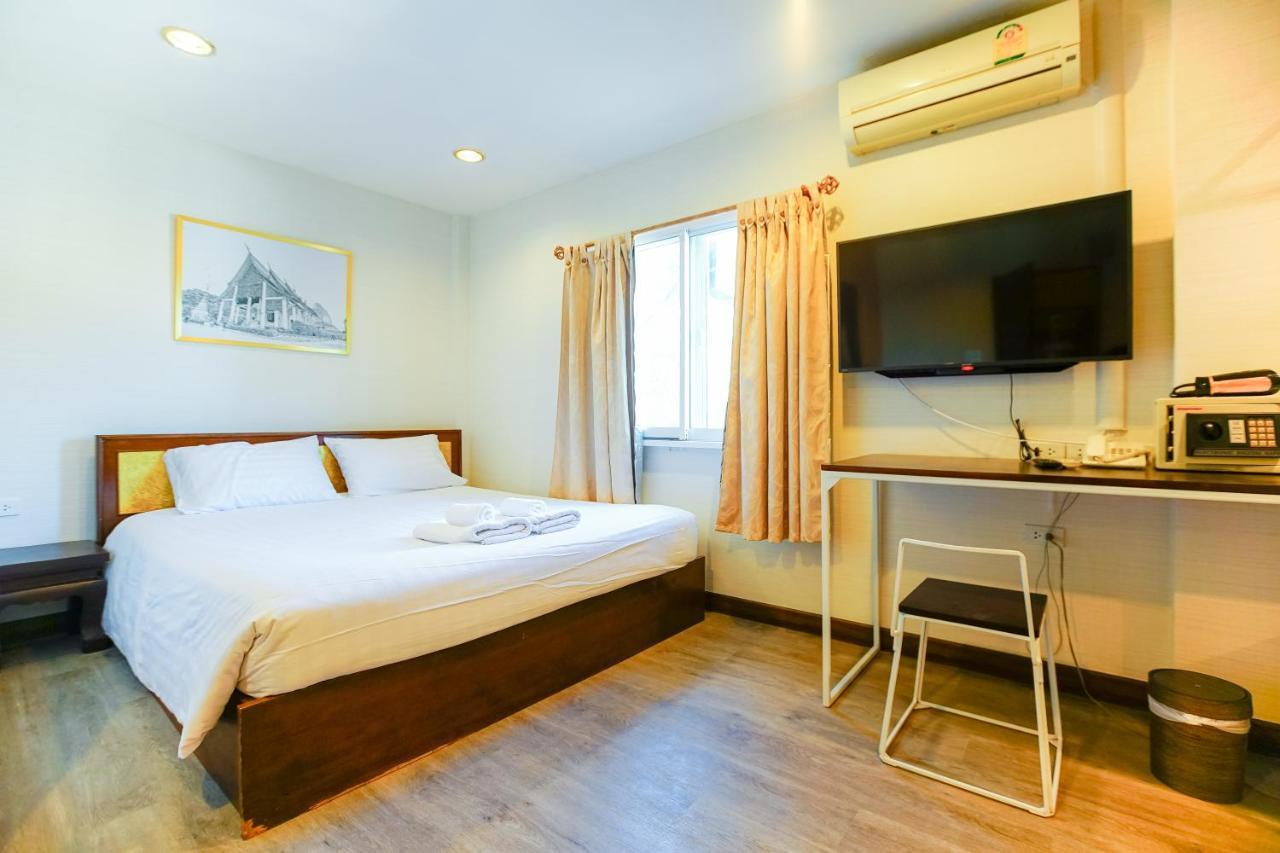 Family For 5 Pax Near Thapae Gate Apartment *