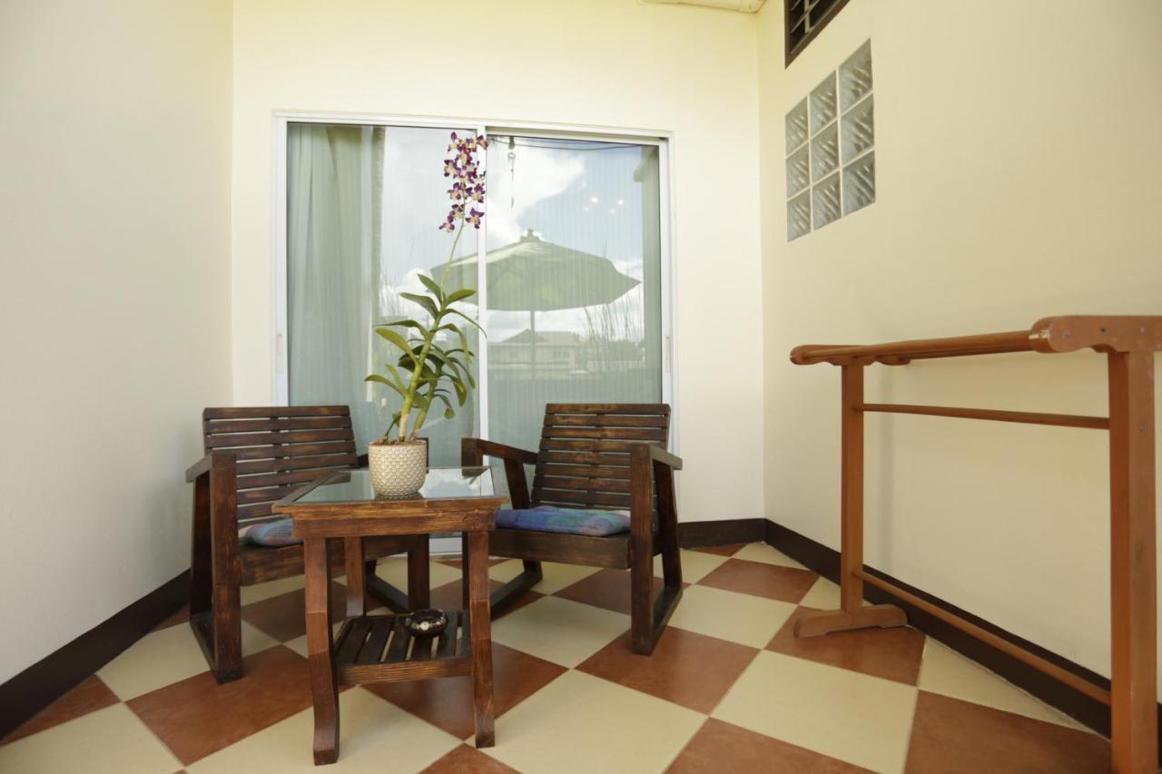 Liam's Adults Only Inn Chiang Mai
