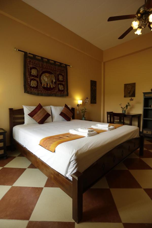 Liam's Adults Only 3* Chiang Mai