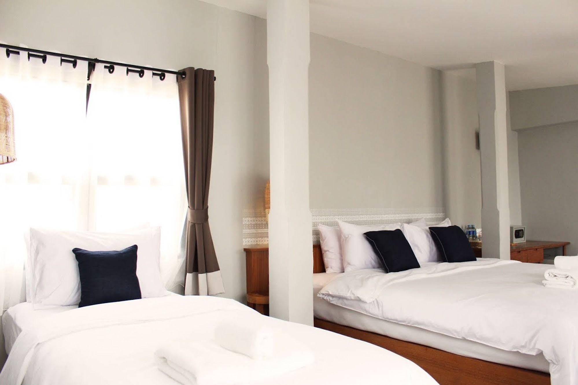 Hotel Thapae Happy House Chiang Mai