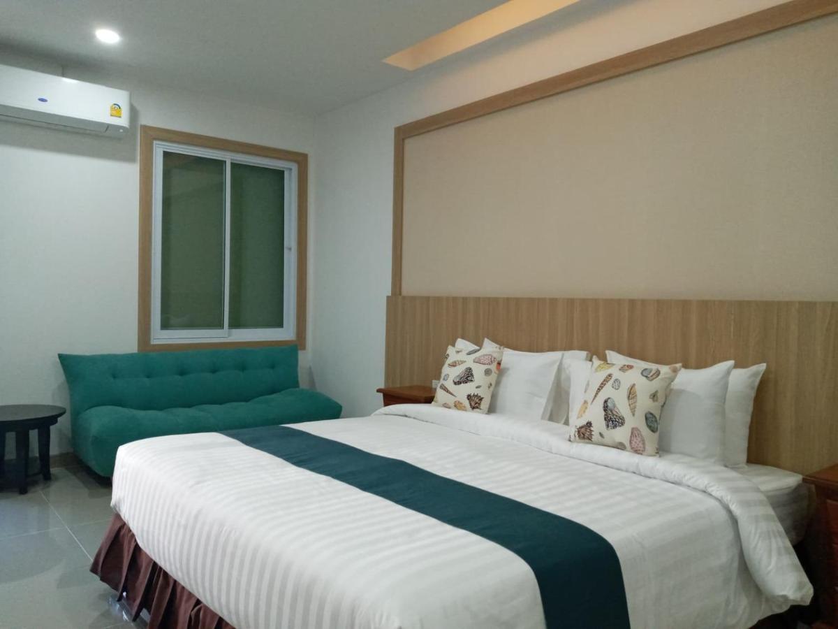Hotel Nine Smiths Chiangmai Chiang Mai