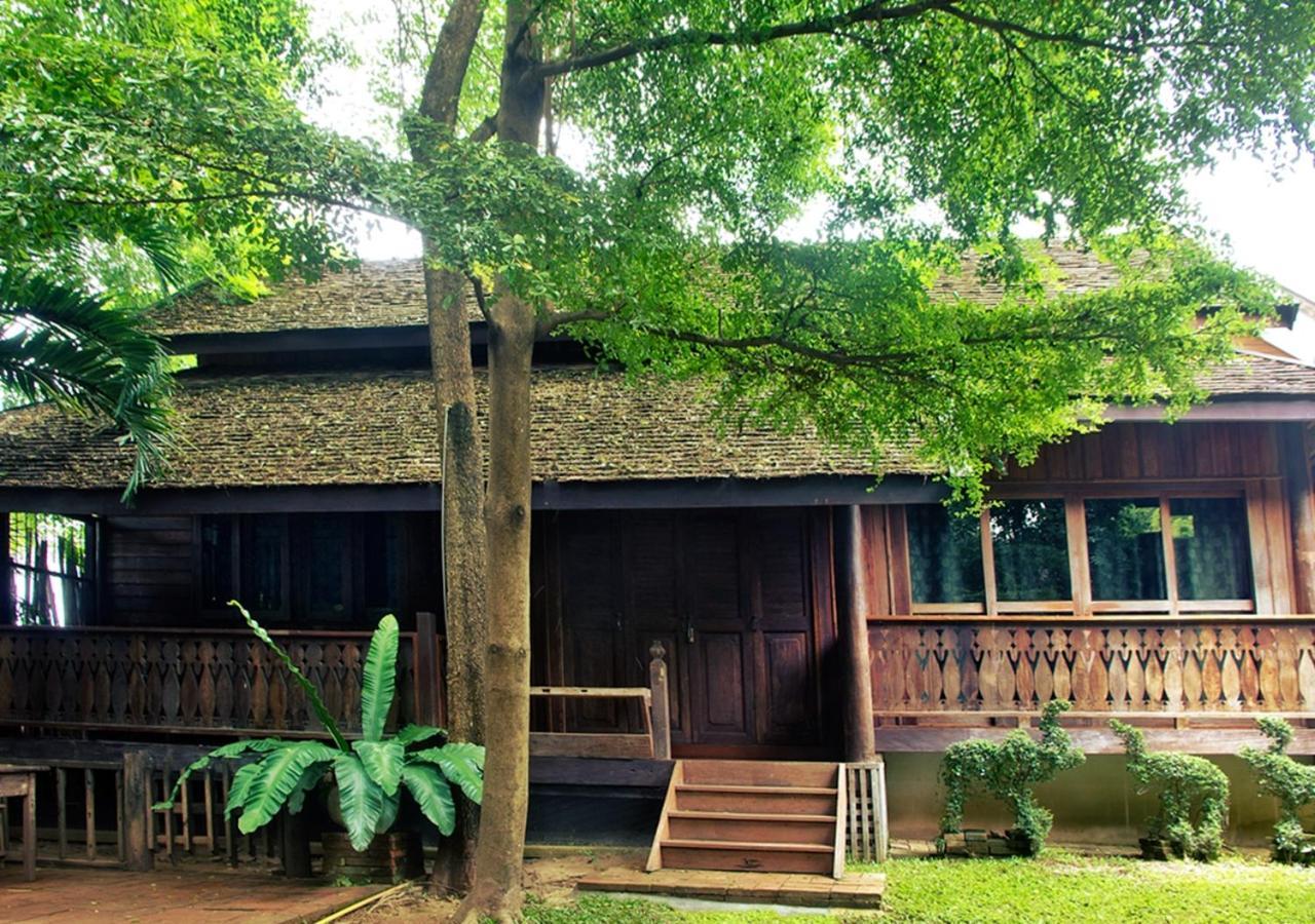 Tanita House