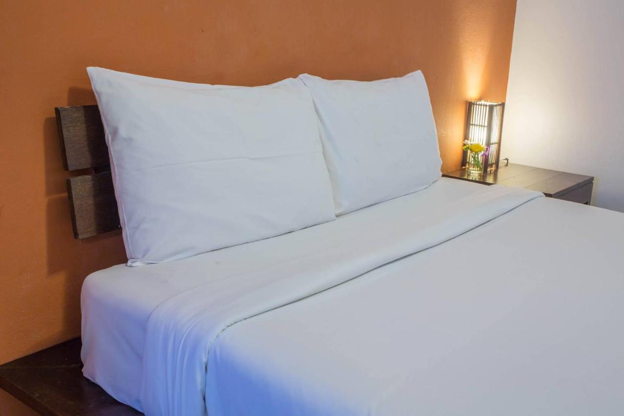 Hotel Mali's