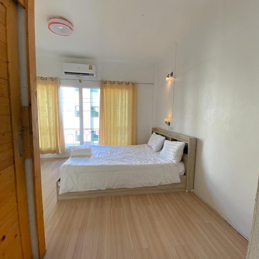 Bunk Boutique Guest house *
