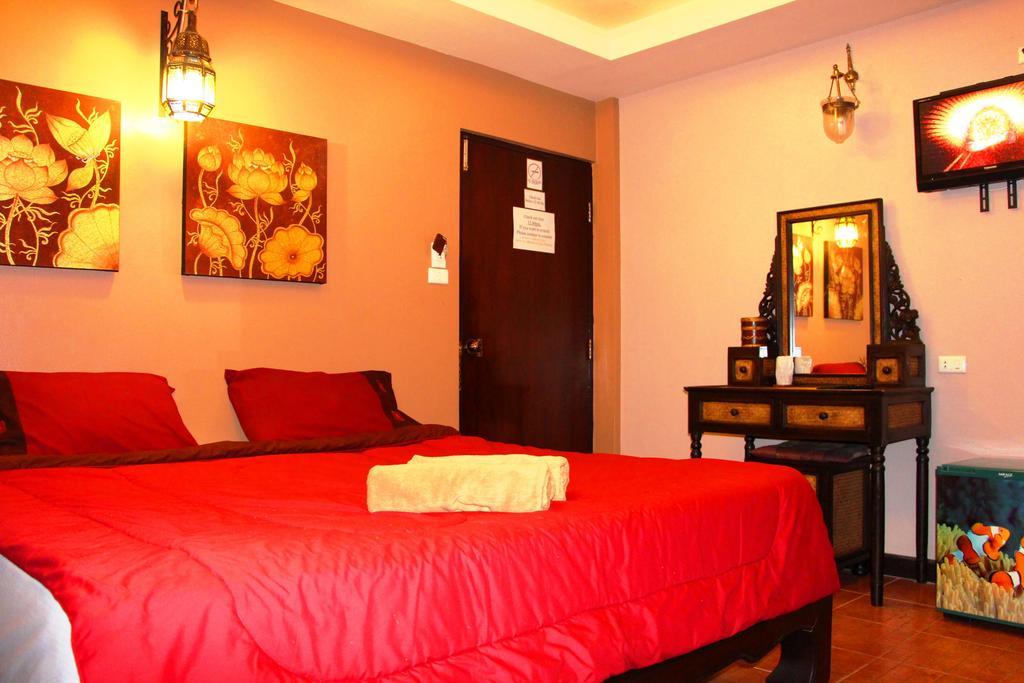 Teeraya Boutique