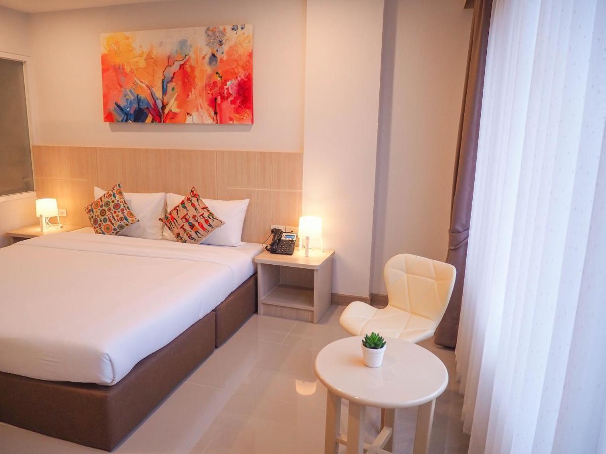 Malee Hotel