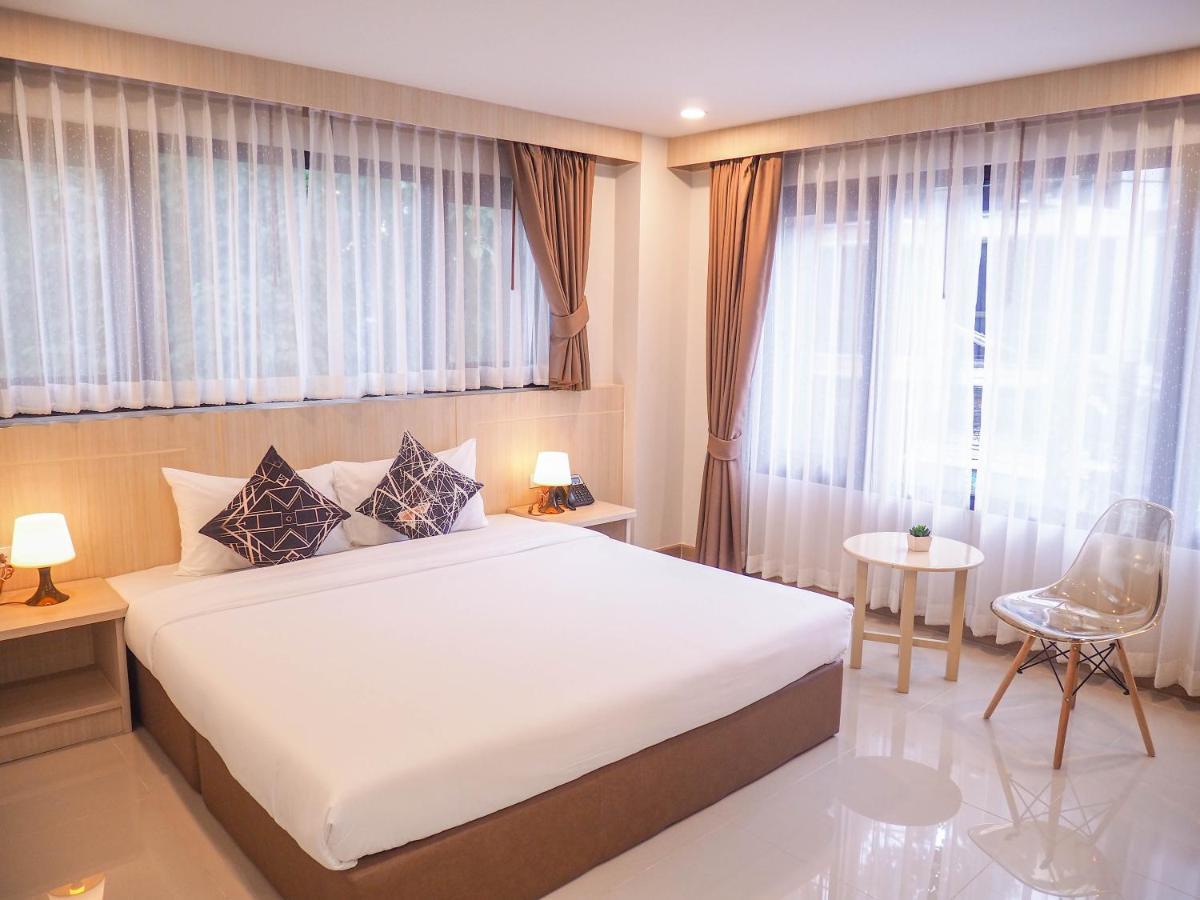 Malee Hotel 3*