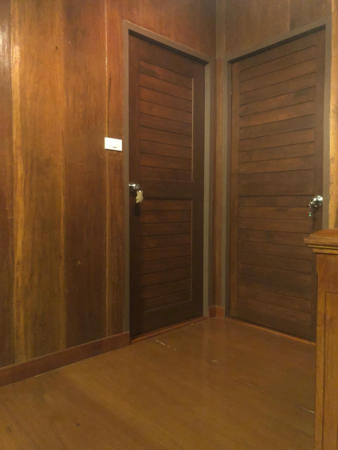 Hospedagem domiciliar 188 Teak House บ้านต้นสัก Chiang Mai