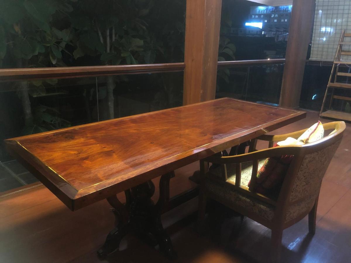188 Teak House บ้านต้นสัก * Chiang Mai