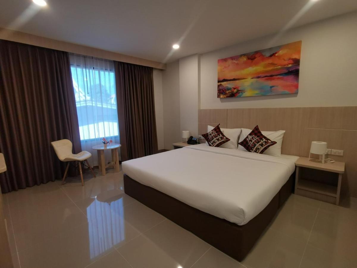 Hotel Malee 3*