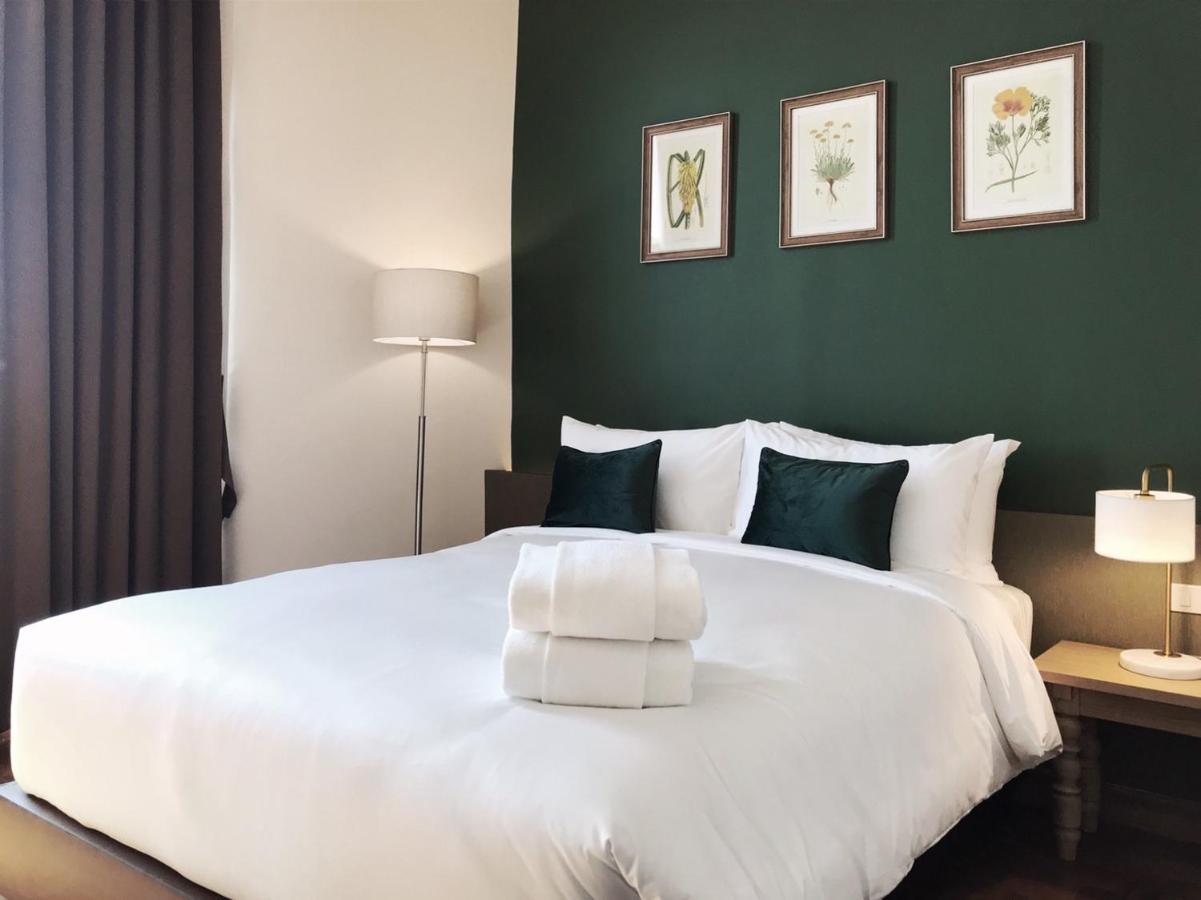 Hotel The Raintree 4*