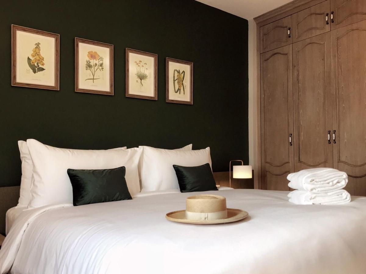 Hotel The Raintree