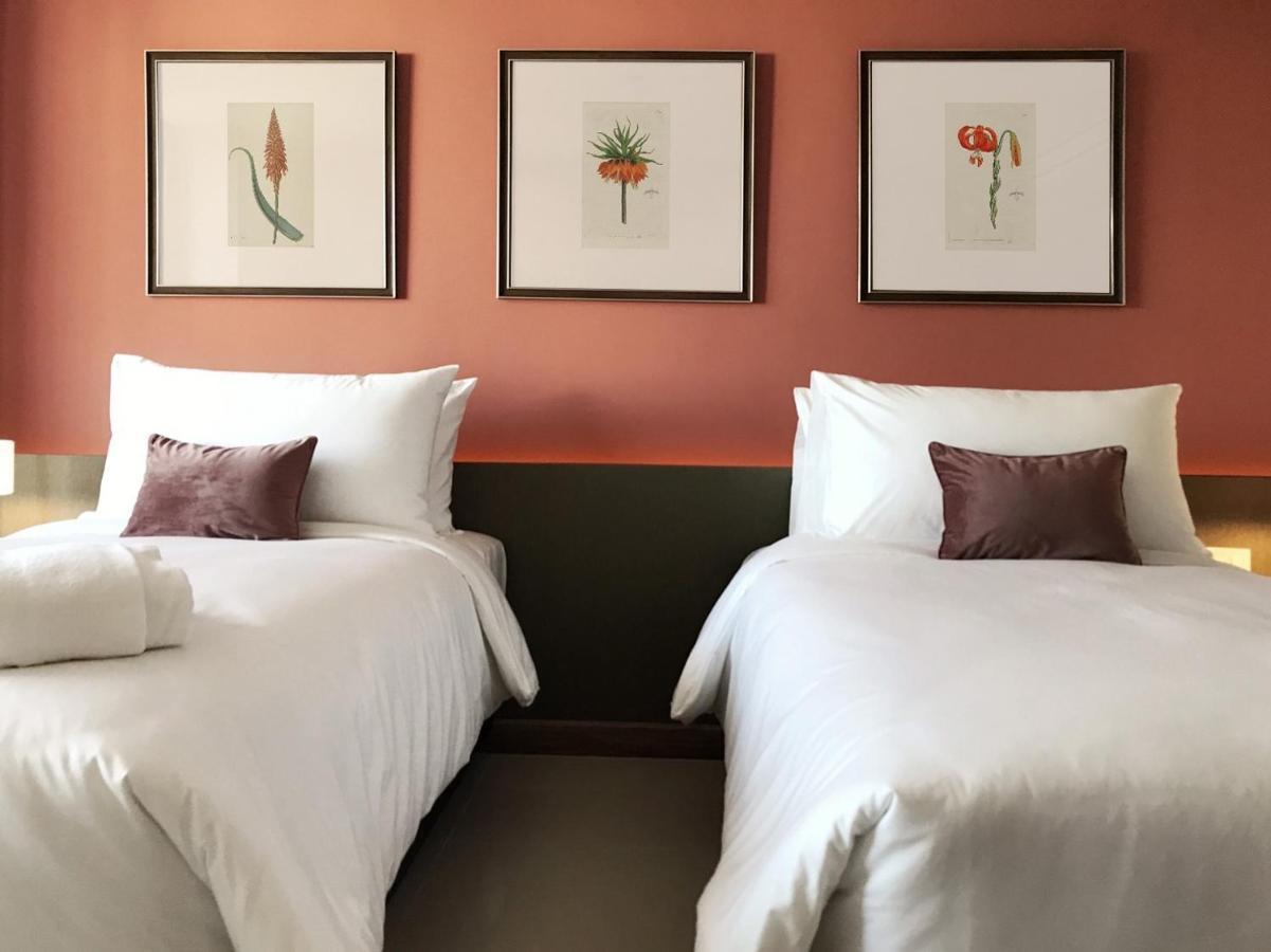 The Raintree Hotel 4*