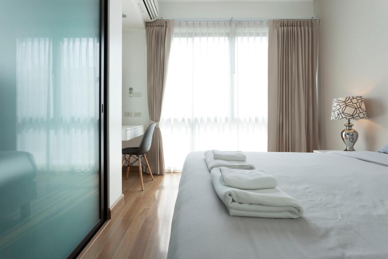 Cozy, Great Location At Heart Of Nimman Rd. Apartment *