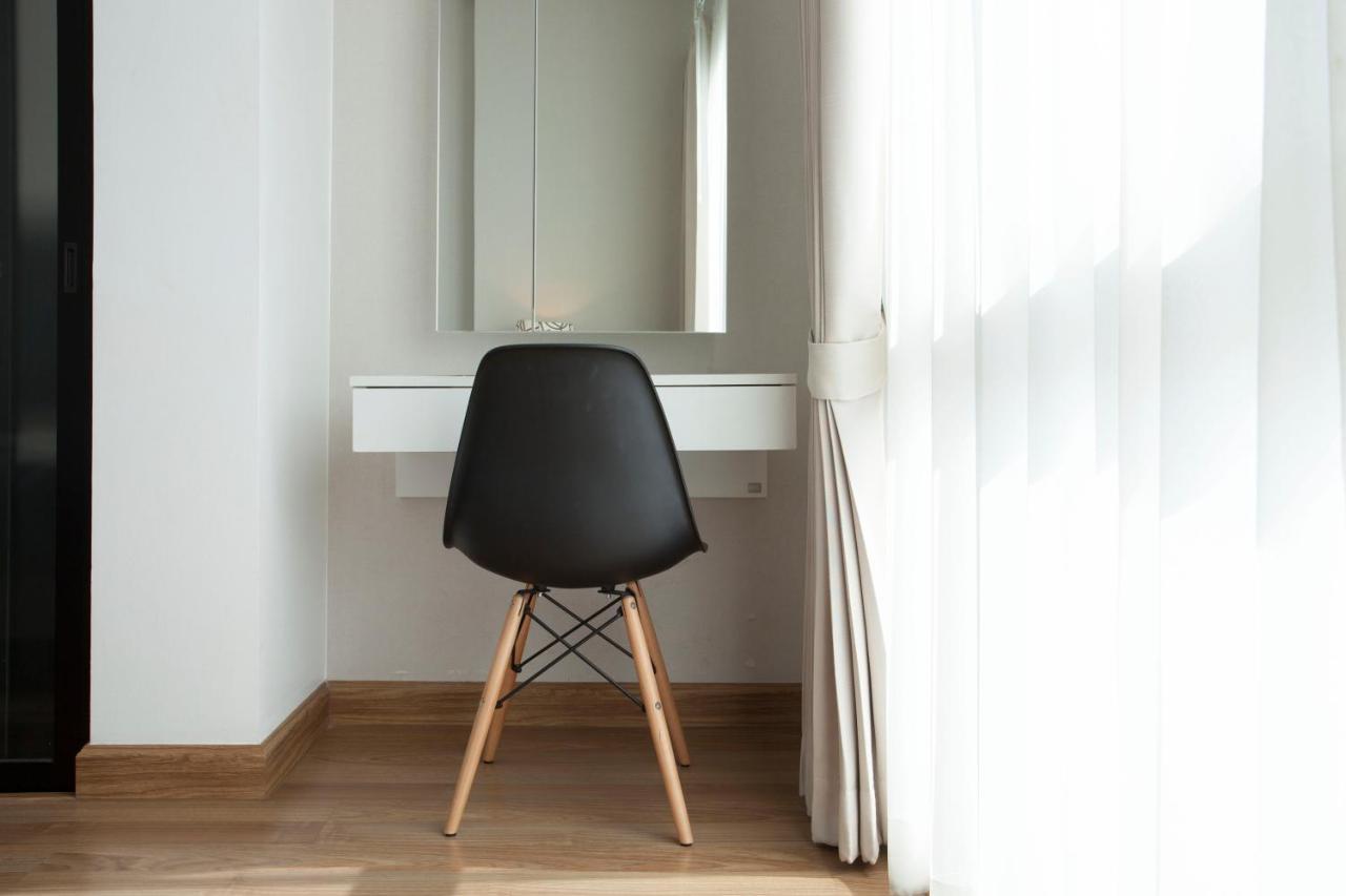 Cozy, Great Location At Heart Of Nimman Rd. *