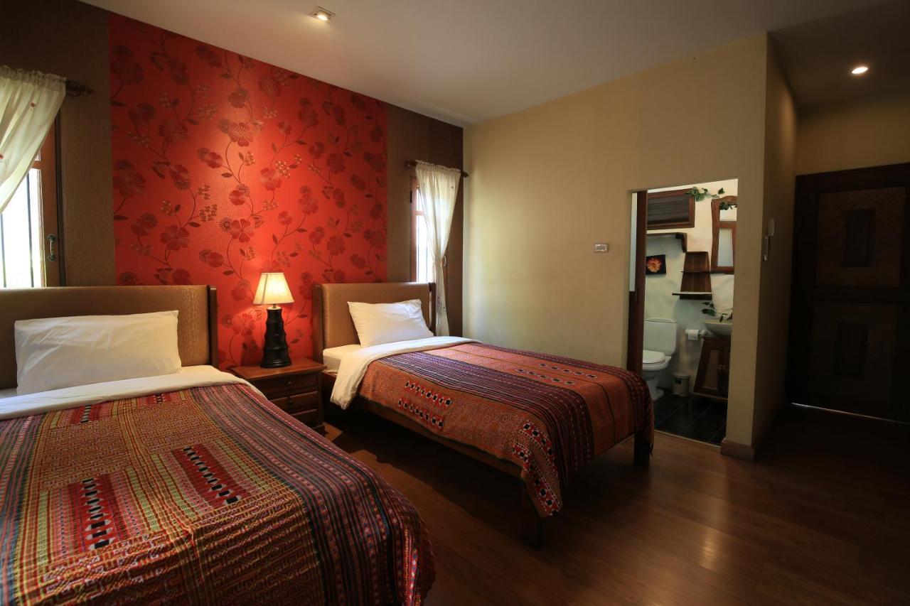 Plumeriahome 2*