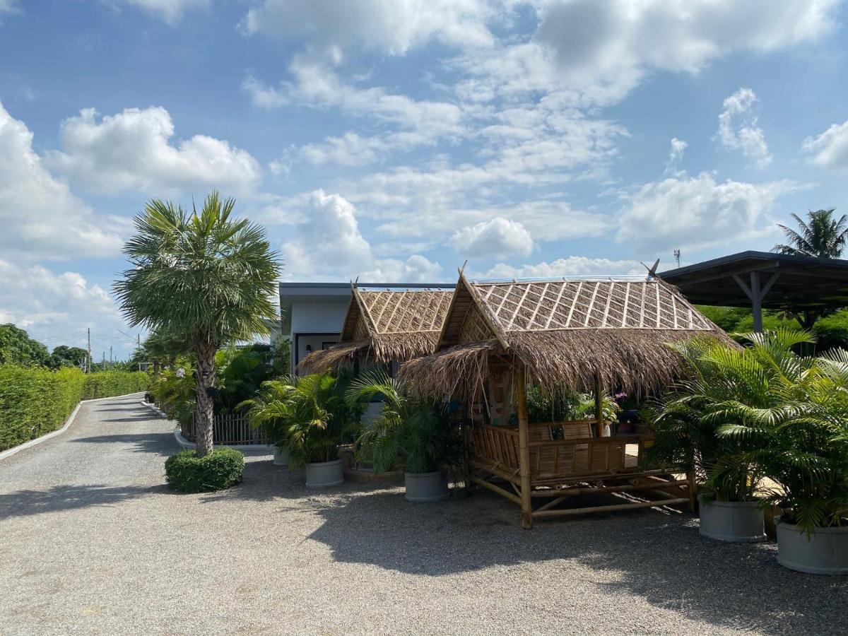 Sb Holiday park 4*
