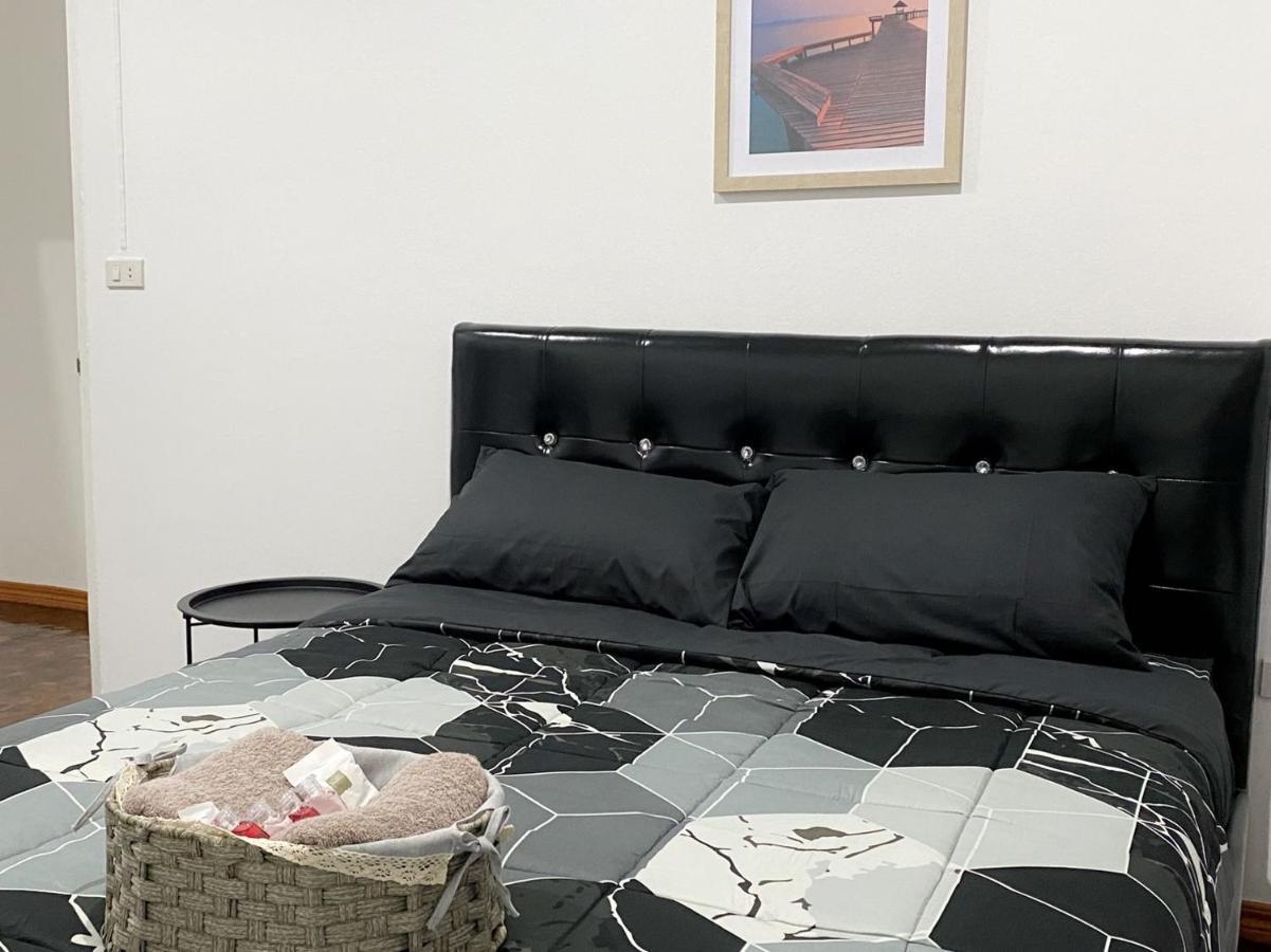 Boxsoon Nimman 2 # 4beds 3baths Chiang Mai