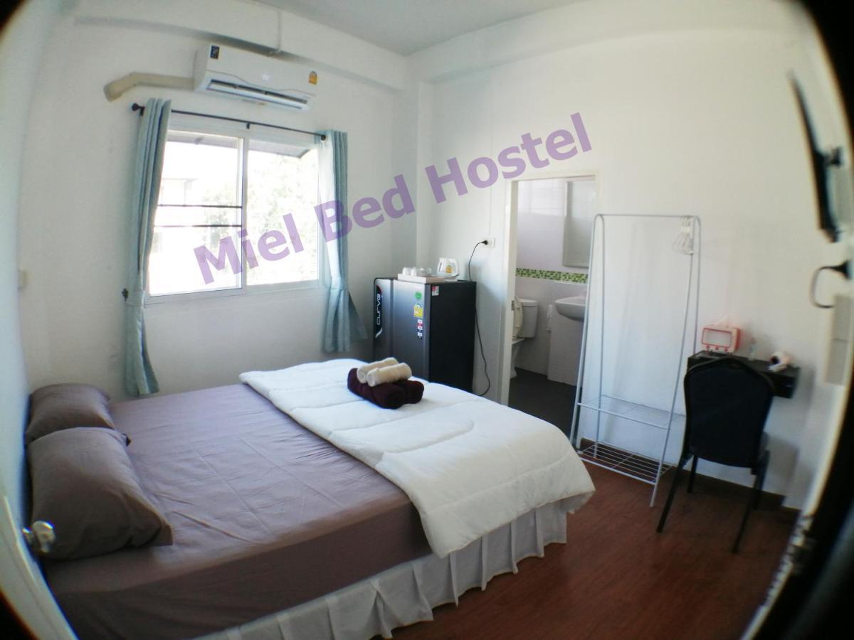 Hostel Miel Bed & Gallery Chiang Mai
