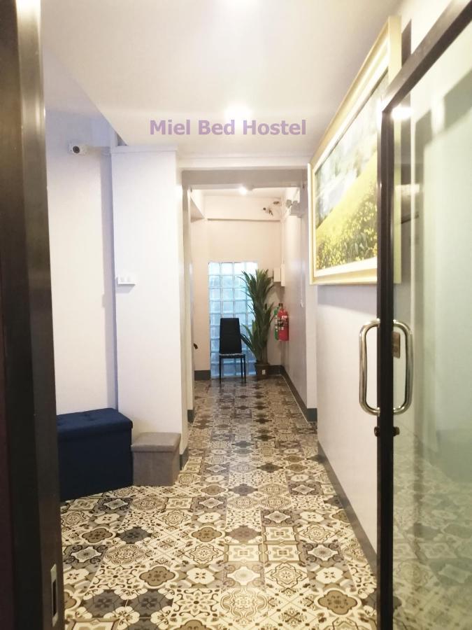 Miel Bed & Gallery *