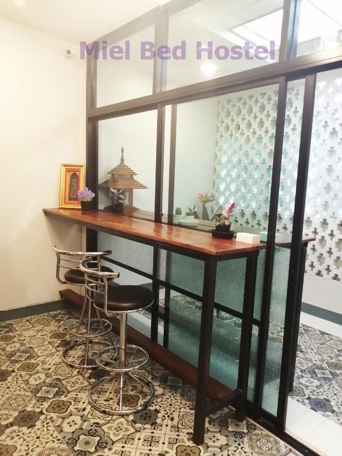 Miel Bed & Gallery Hostel Chiang Mai