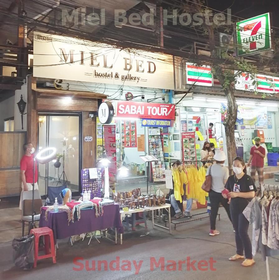 Miel Bed & Gallery *