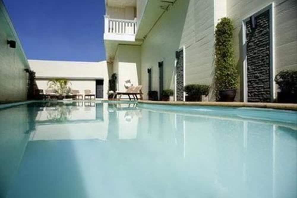 Hotel Royal Peninsula Chiangmai 3*
