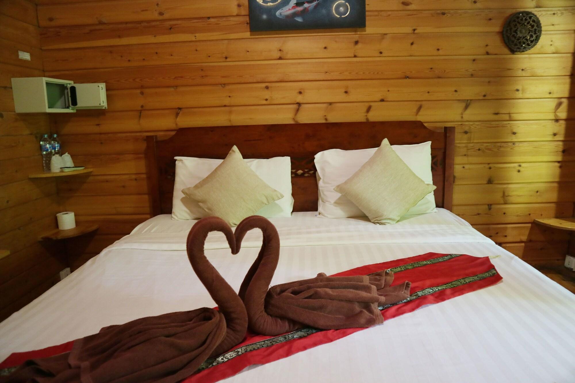 Loghome Boutique Chiang Mai