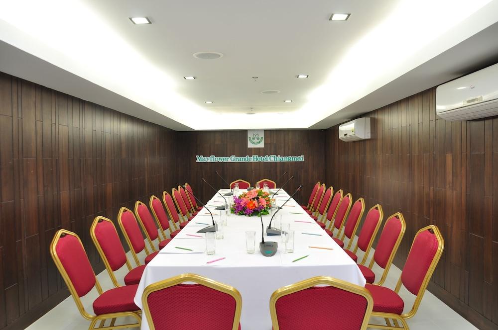 Mayflower Grande 3* Chiang Mai