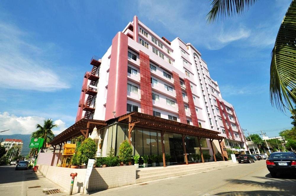 Mayflower Grande Hotel 3*