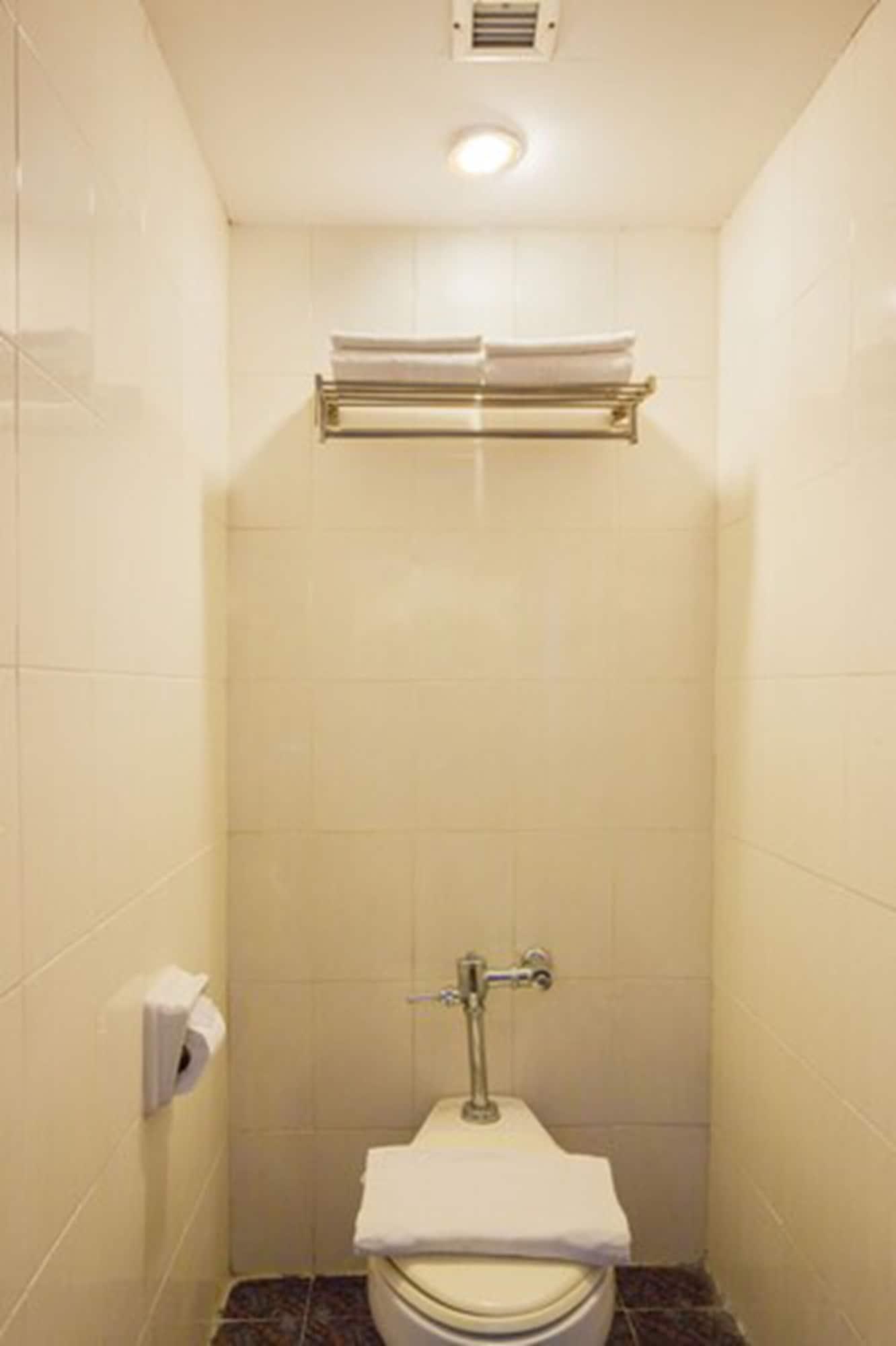 Baan Din Ki Hotel