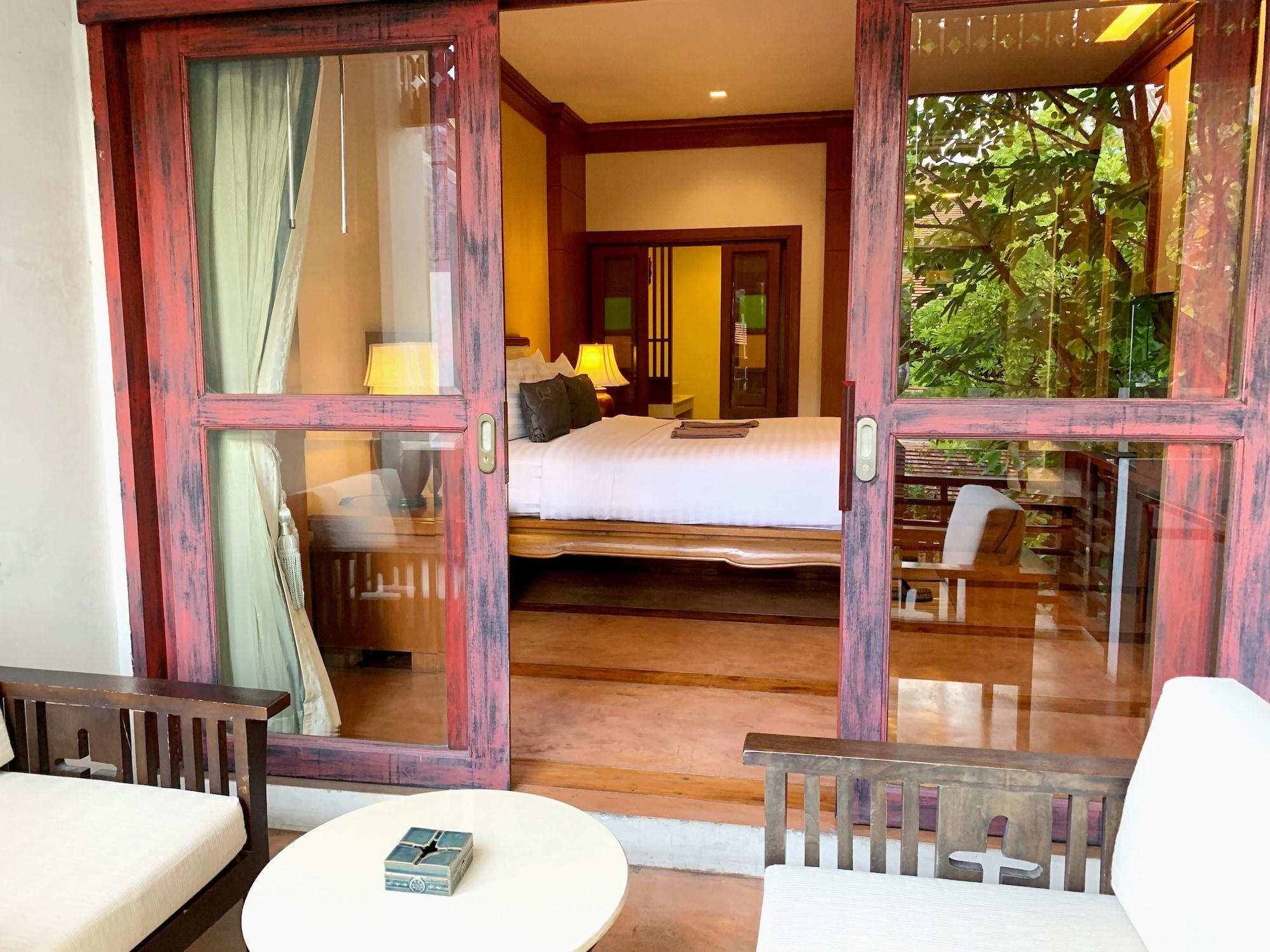 Resort The Rim Chiang Mai