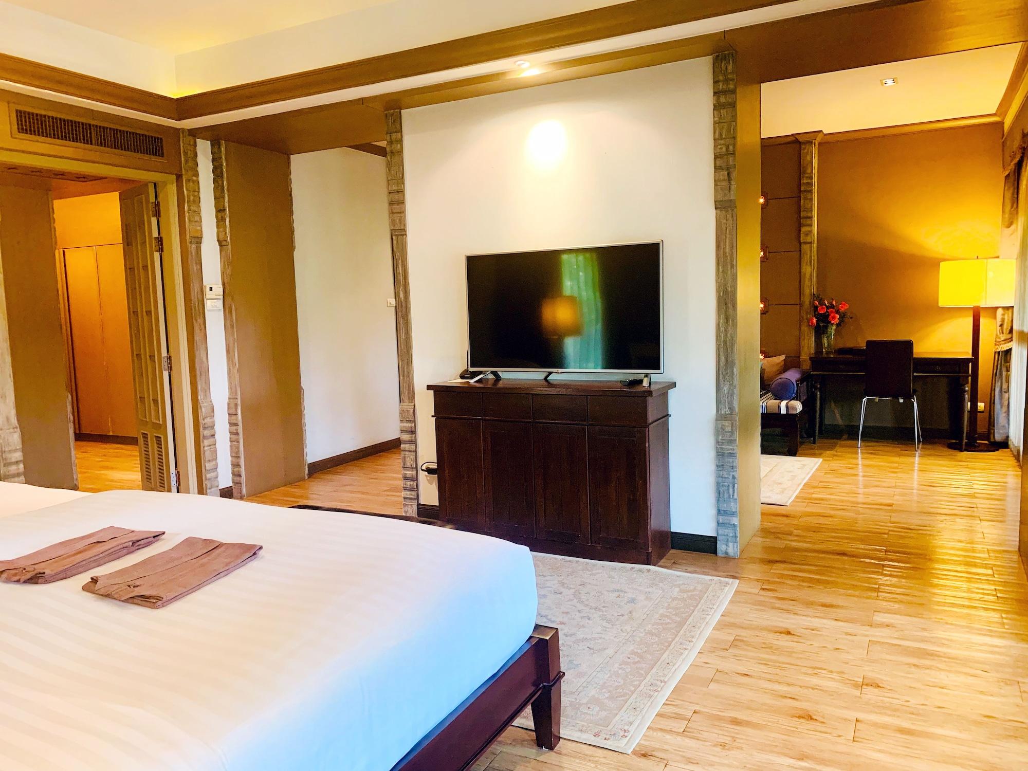 Resort The Rim 4*