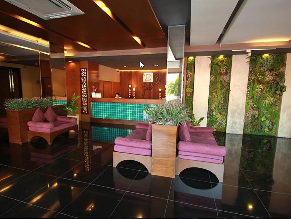Hotel M 3*