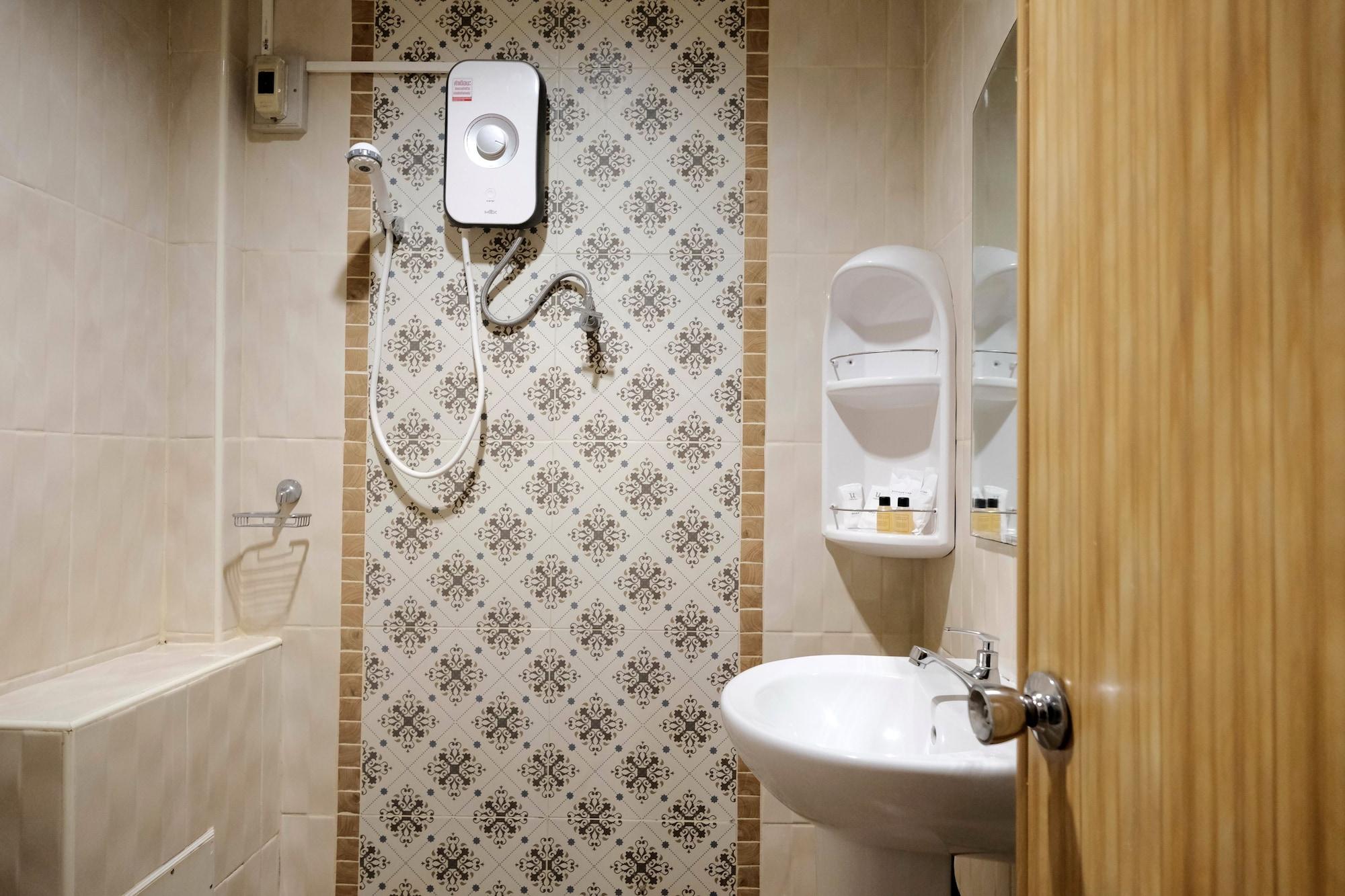 Victoria Nimman Hotel