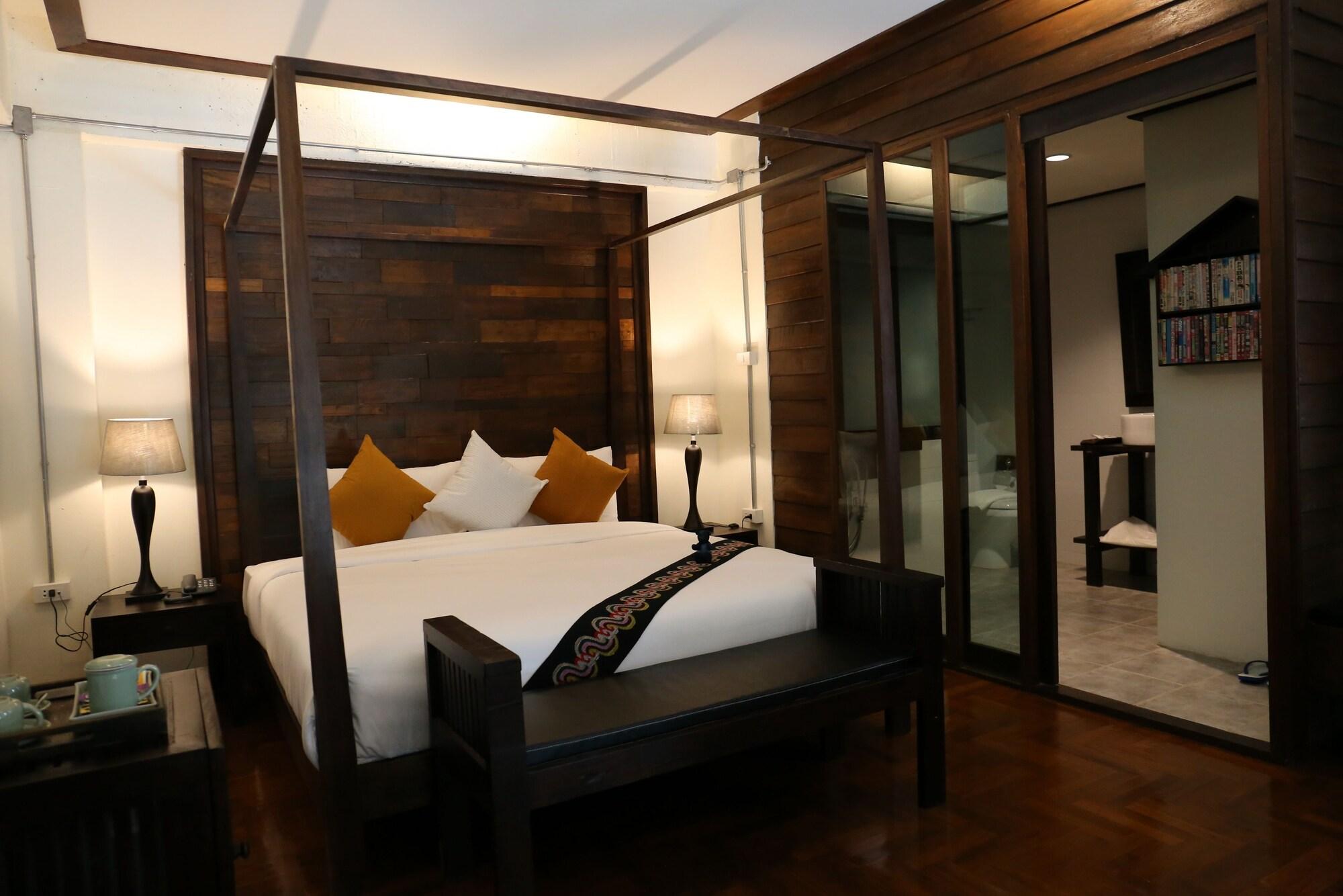Kampaeng Ngam Hotel