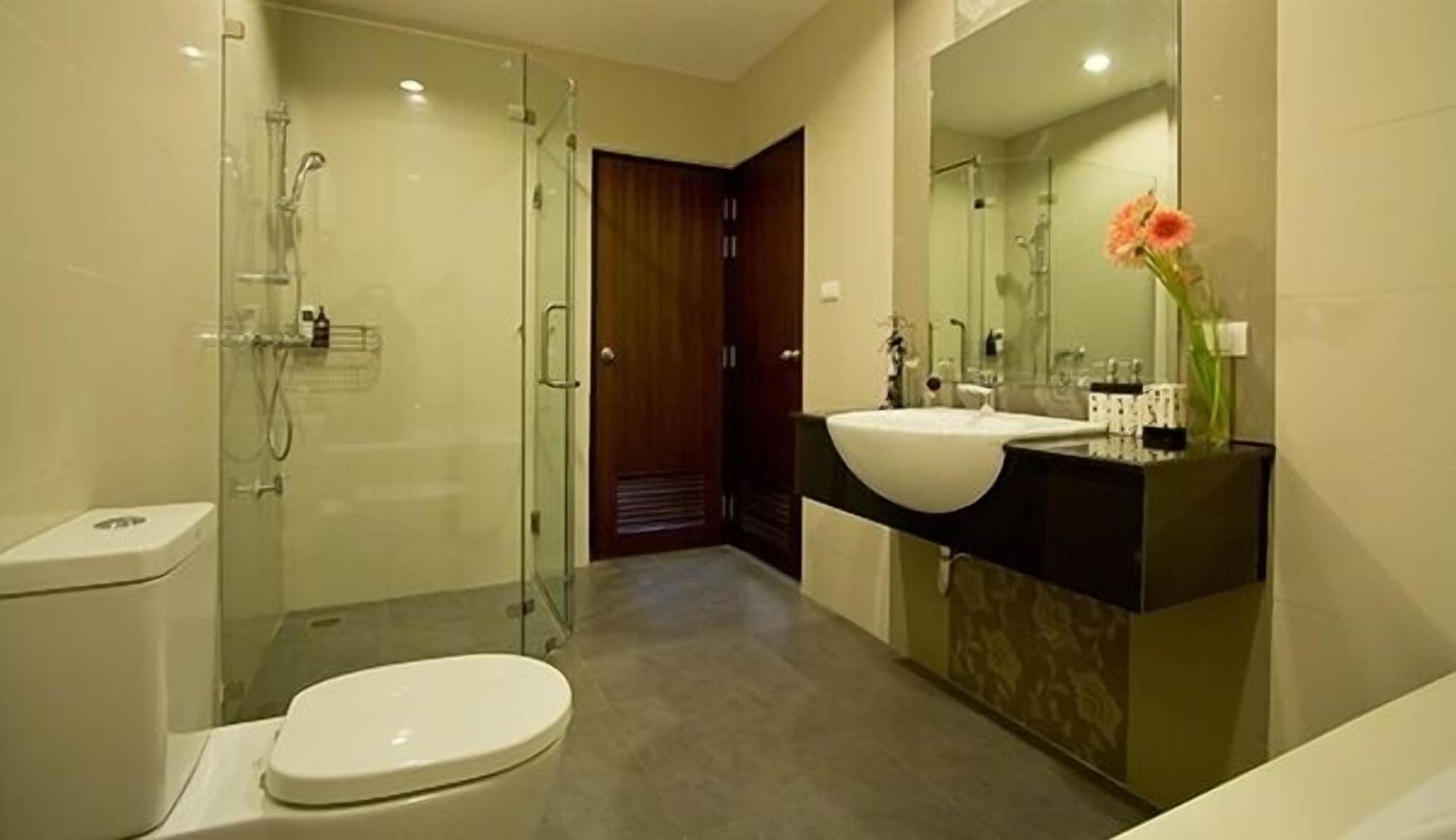The Grand Wipanan 3*