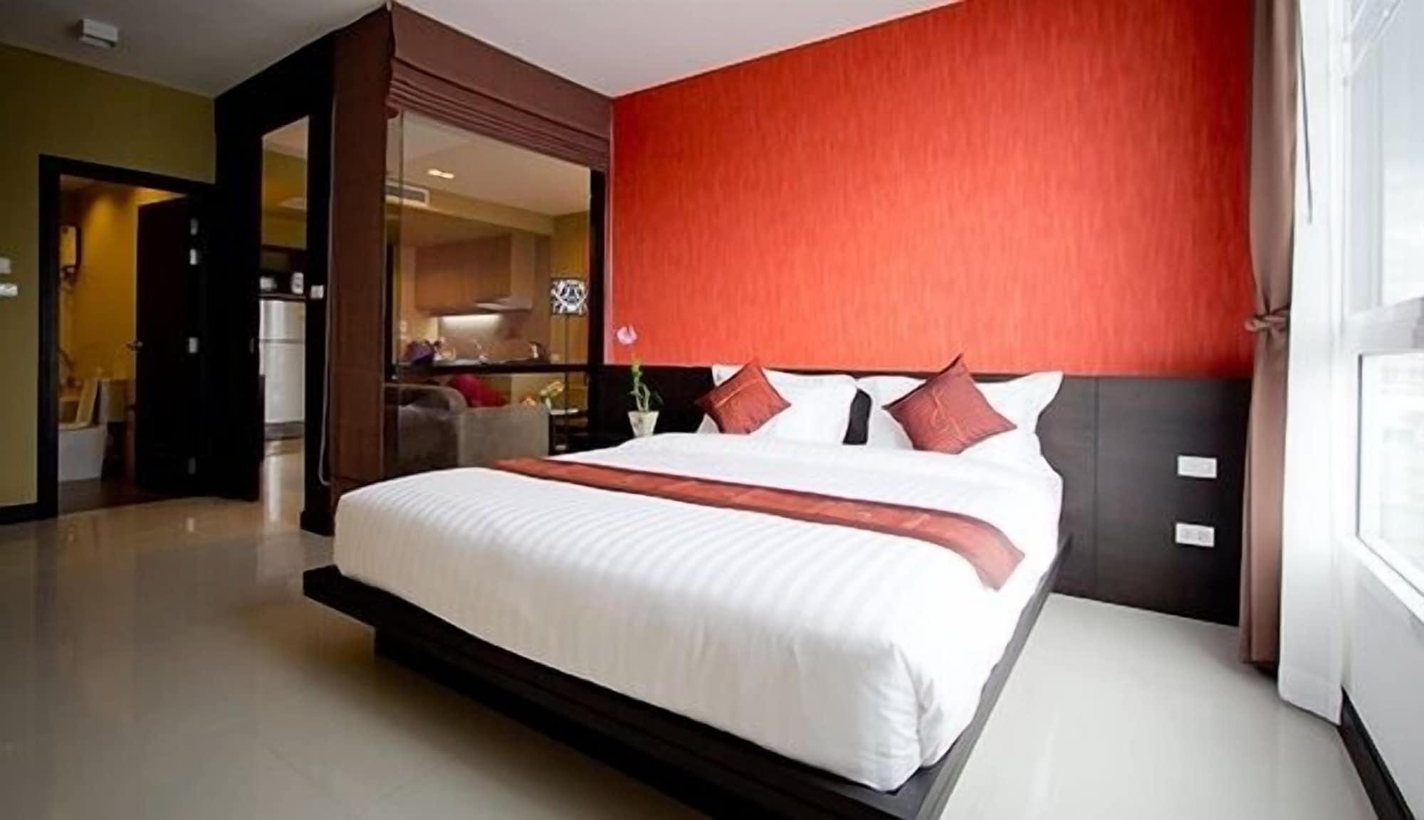 The Grand Wipanan Aparthotel Chiang Mai