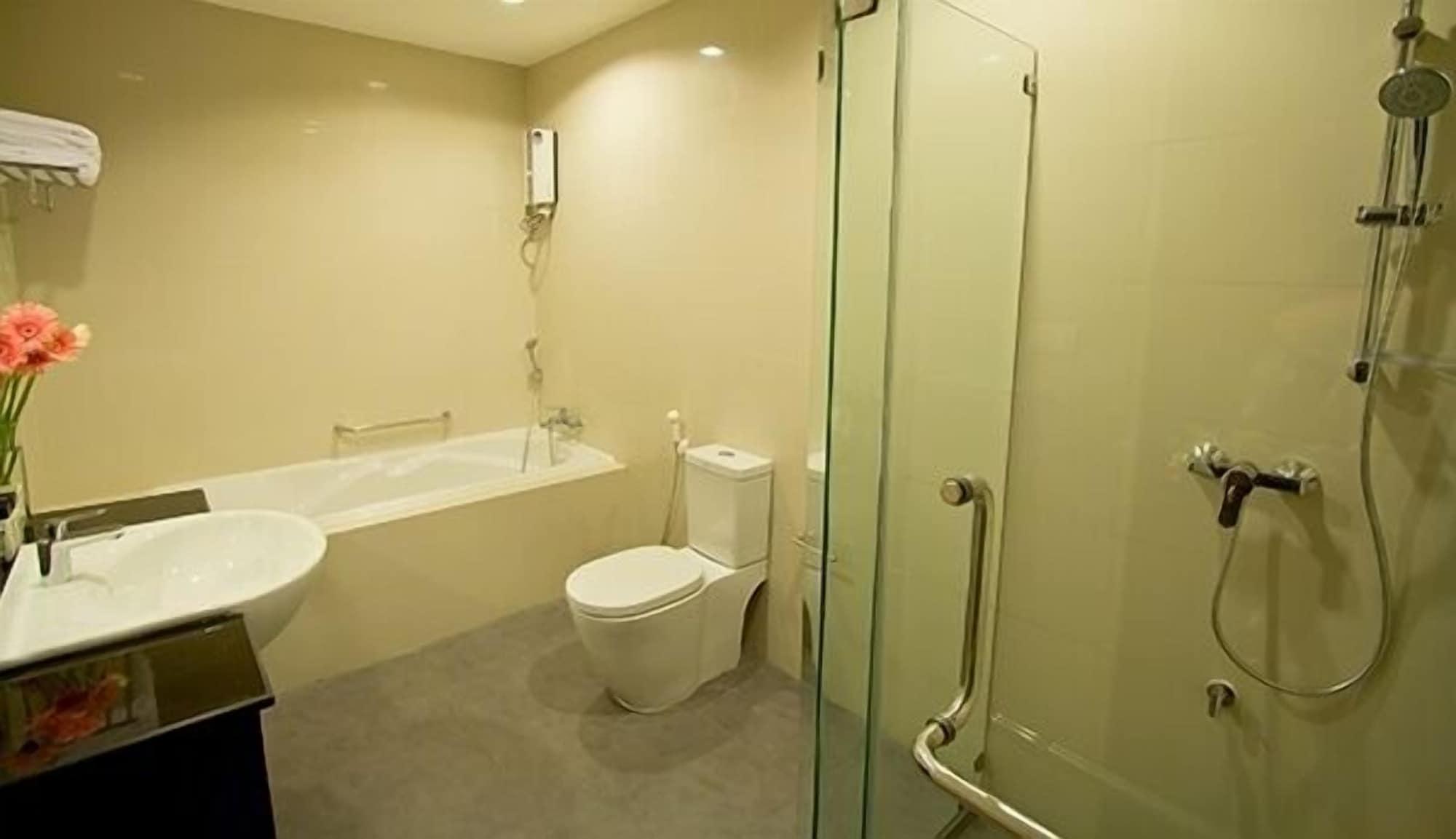 The Grand Wipanan 3* Chiang Mai