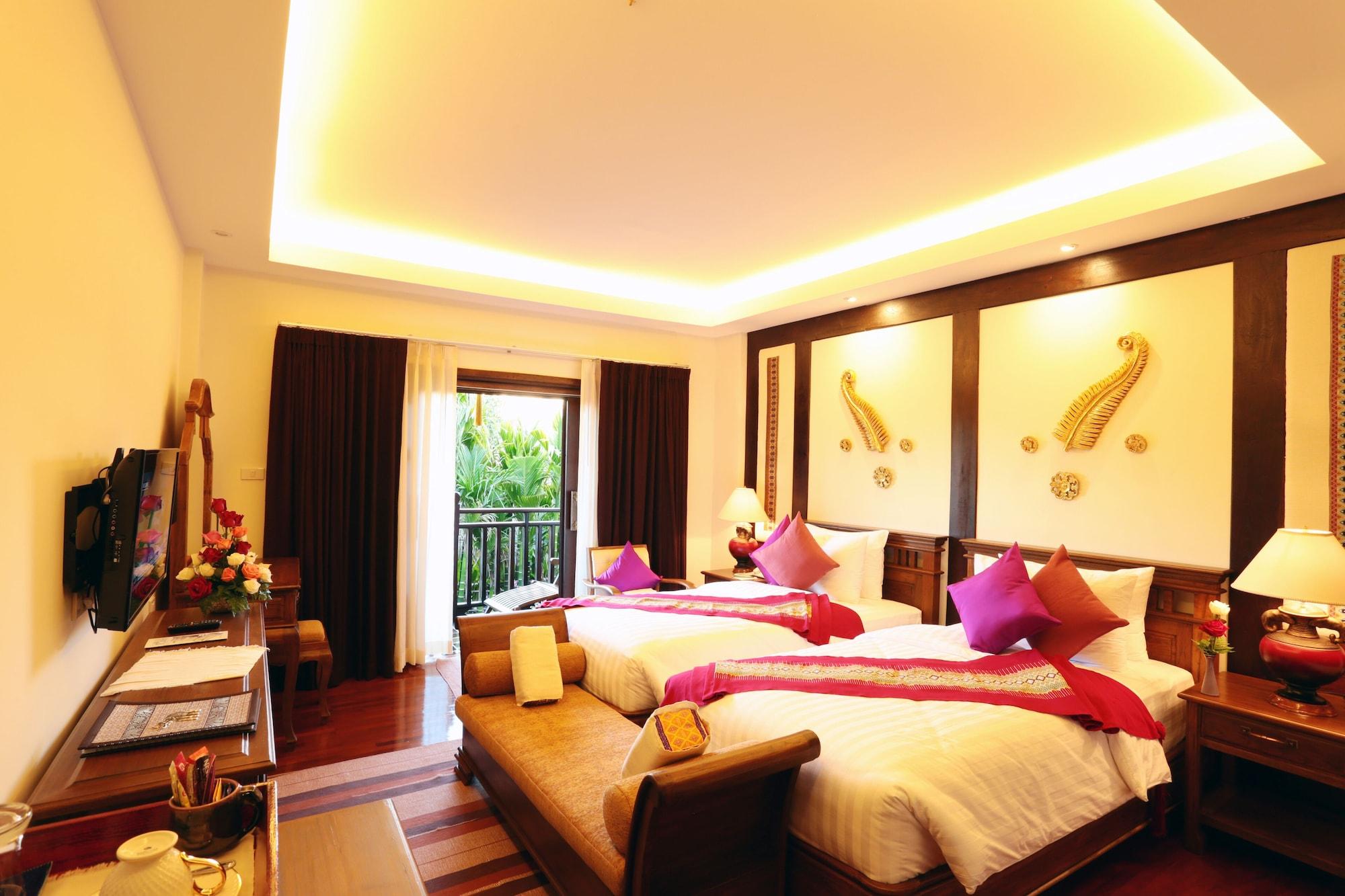 Viang Thapae Resort 4*
