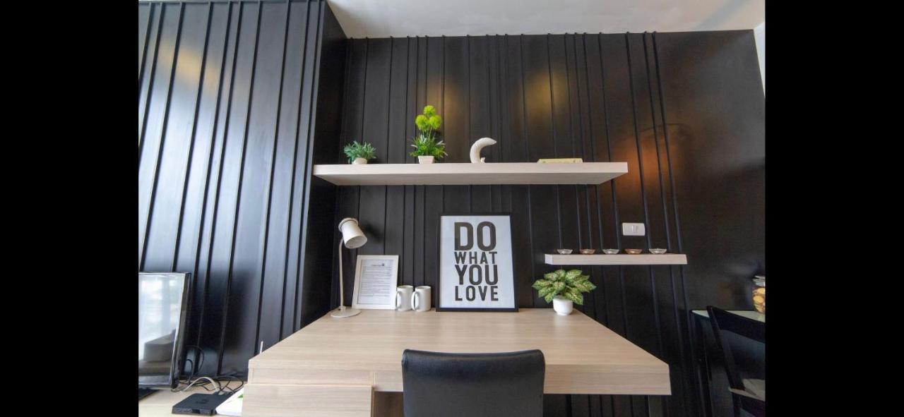 Apartment Palm Springs Nimman Fountain Condominium By Merryland *