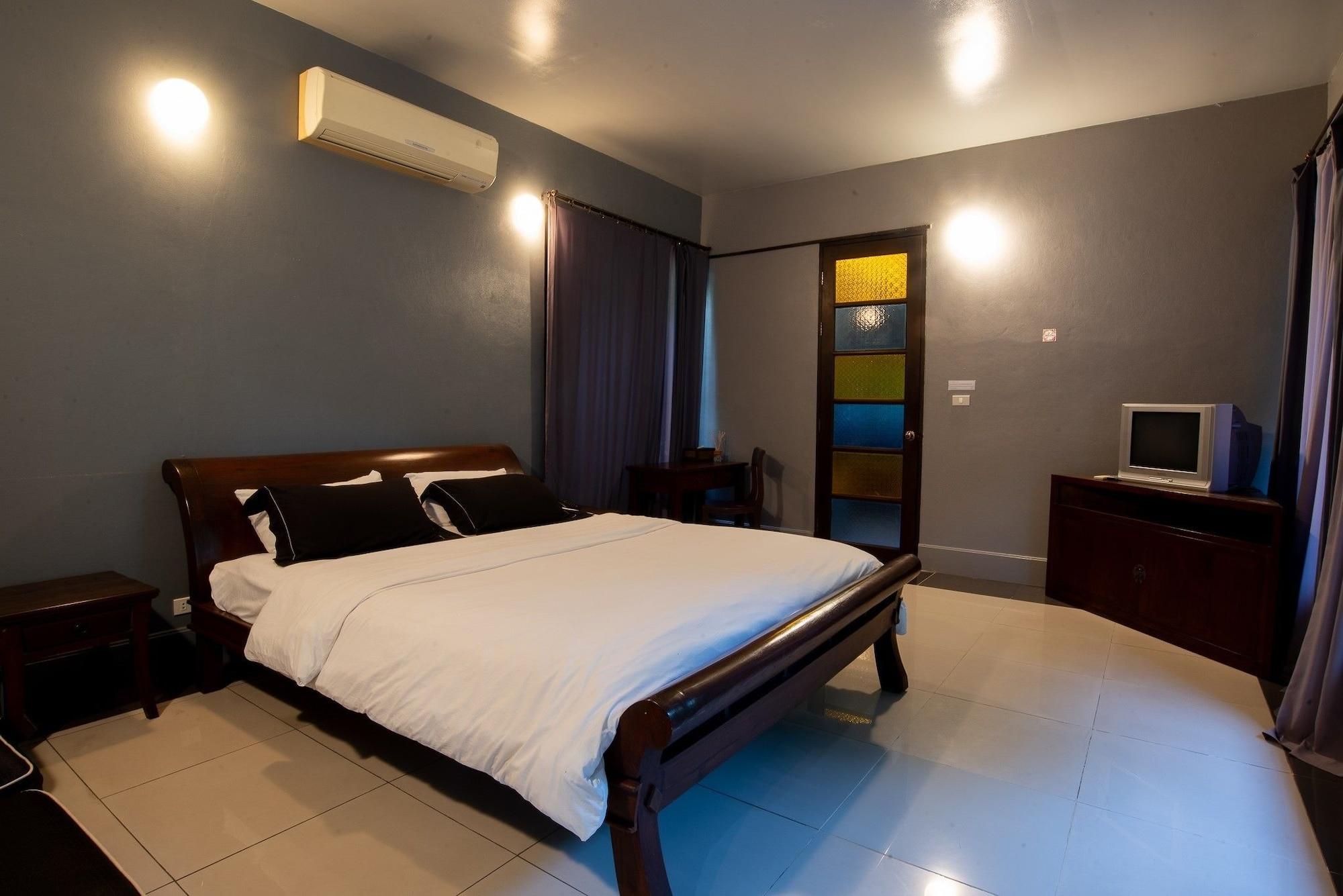 Narittaya And Restaurant Resort