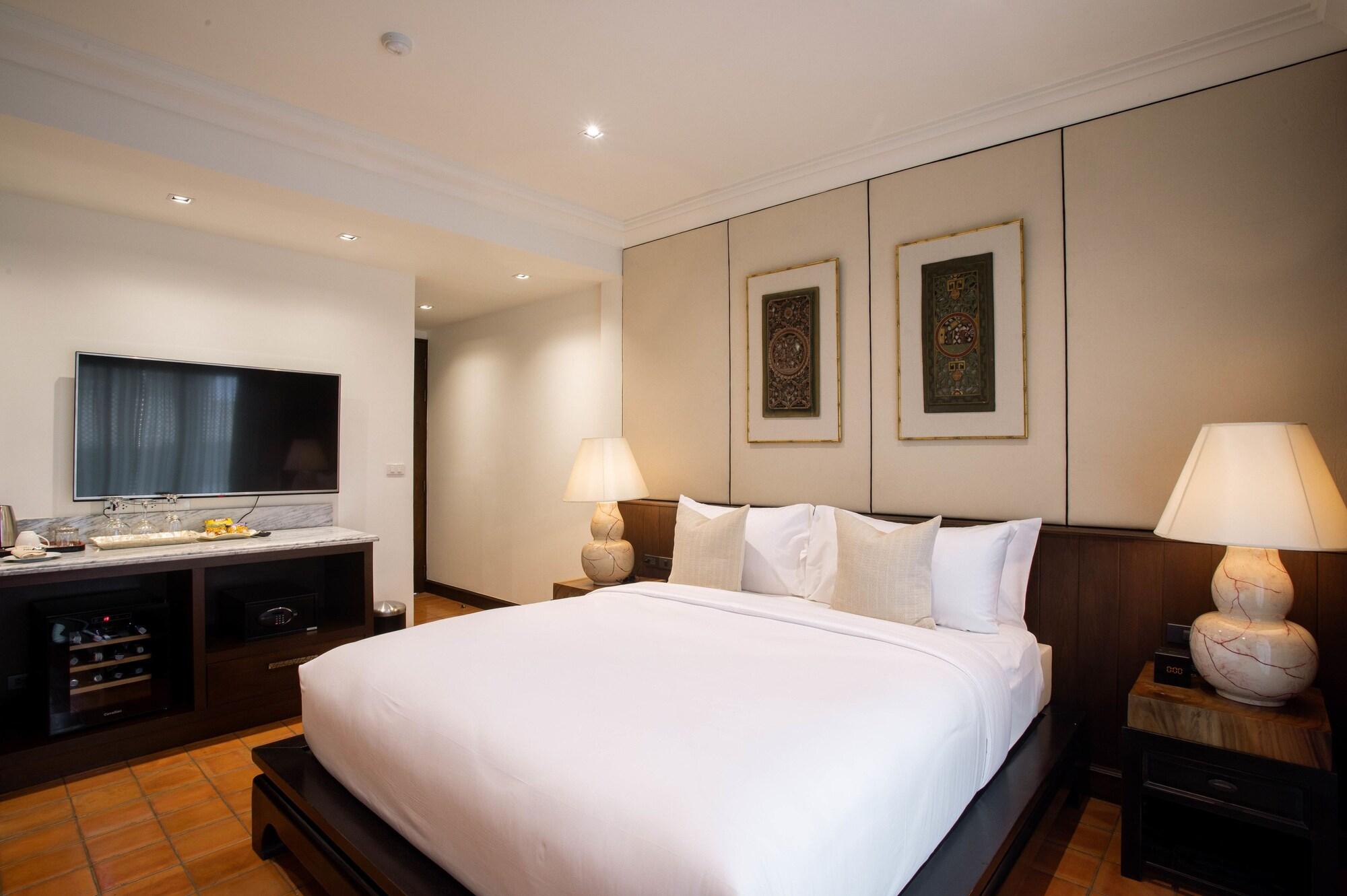 The Bridge An Eclectic Luxotel Hotel Chiang Mai