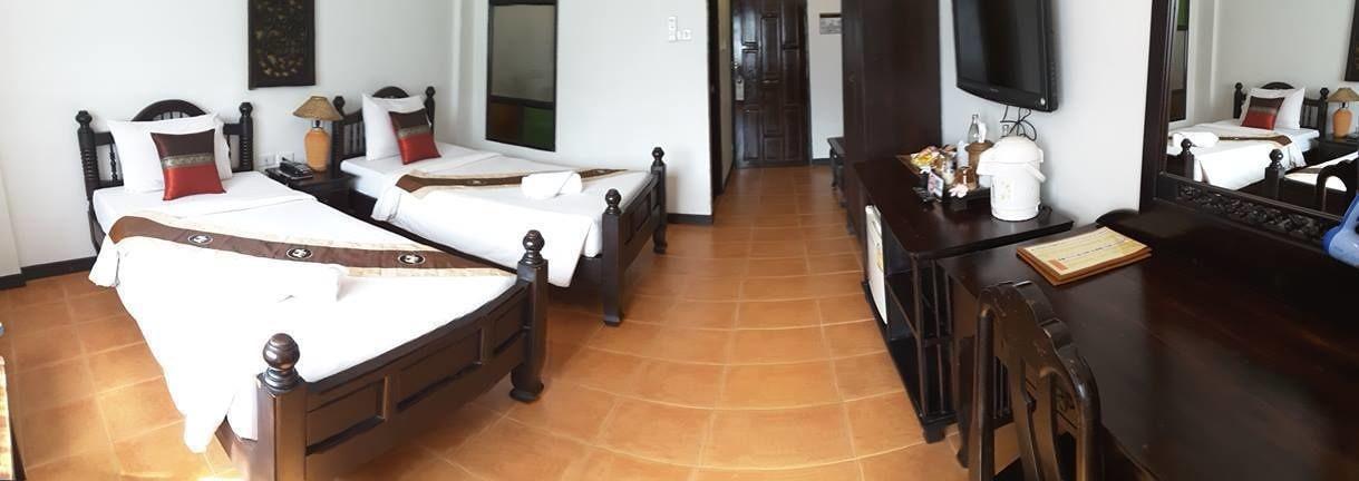 Wangburapa Grand Hotel 3*