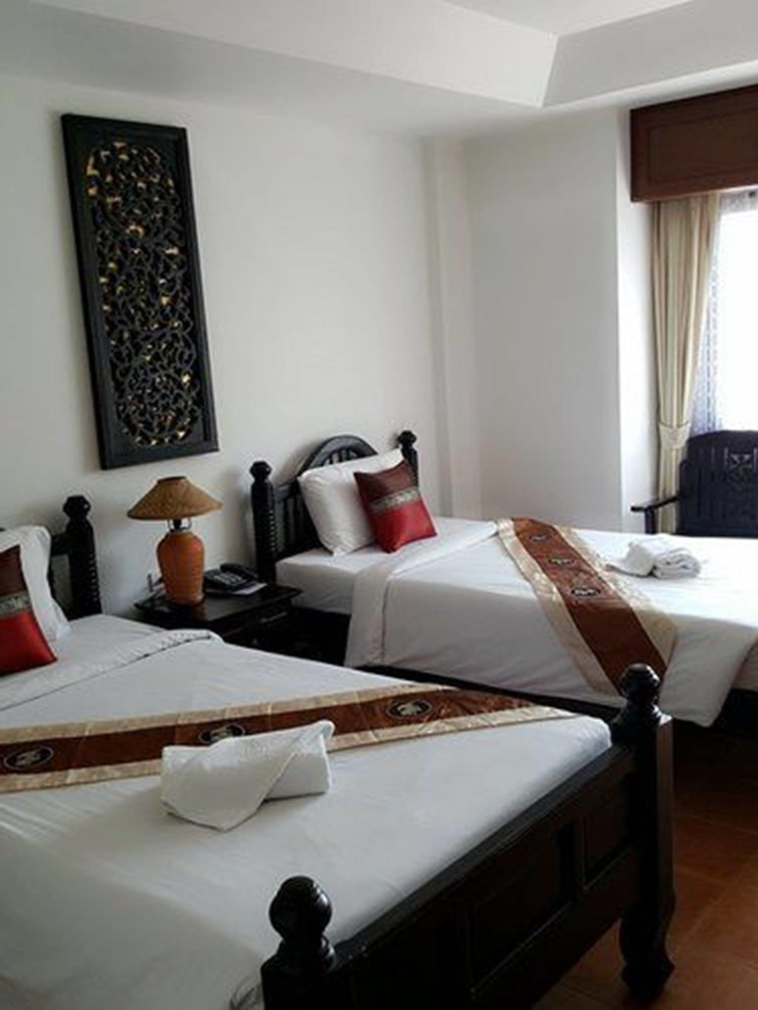 Hotel Wangburapa Grand 3*