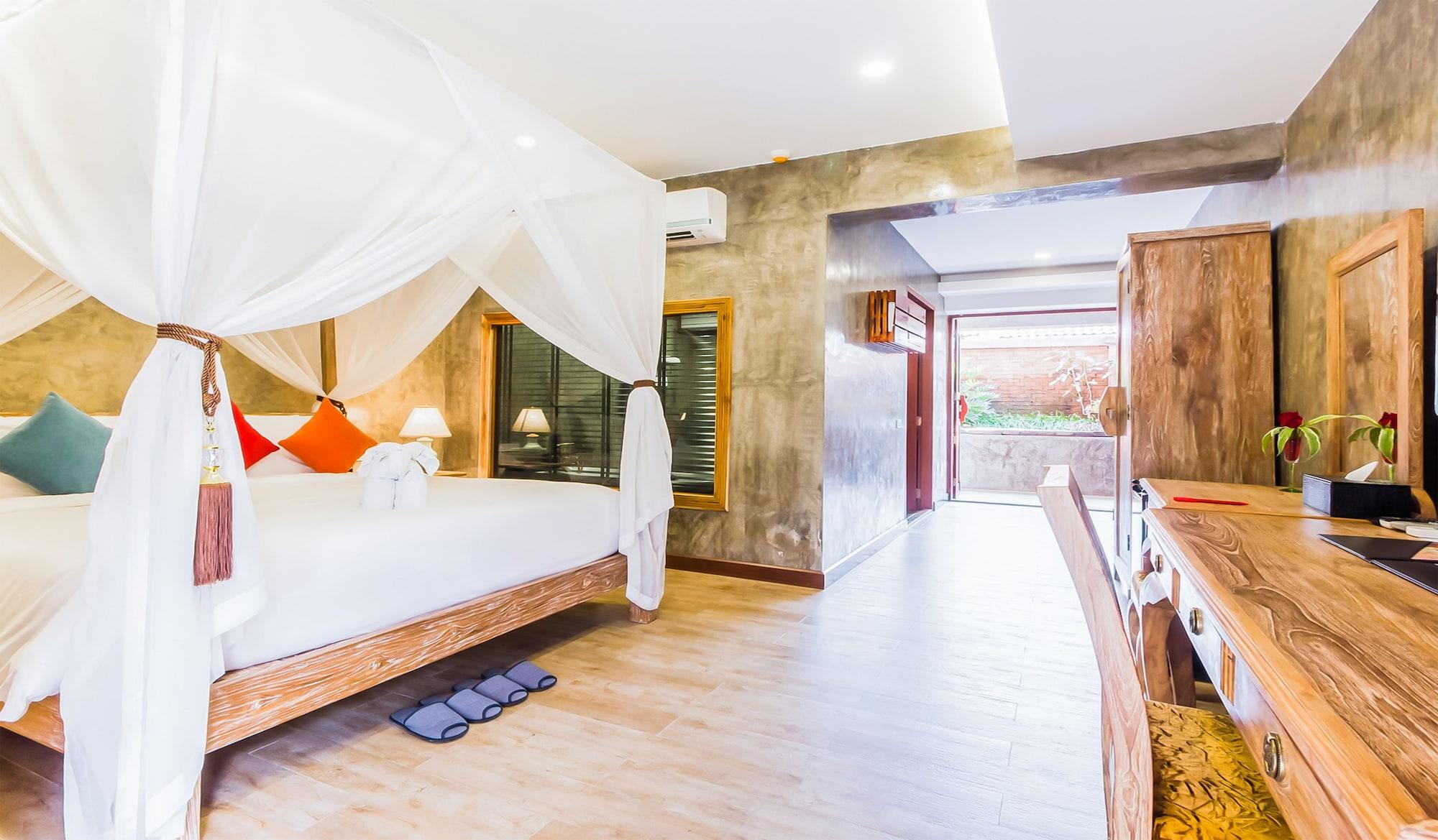 The Chaya And Hotel Chiang Mai