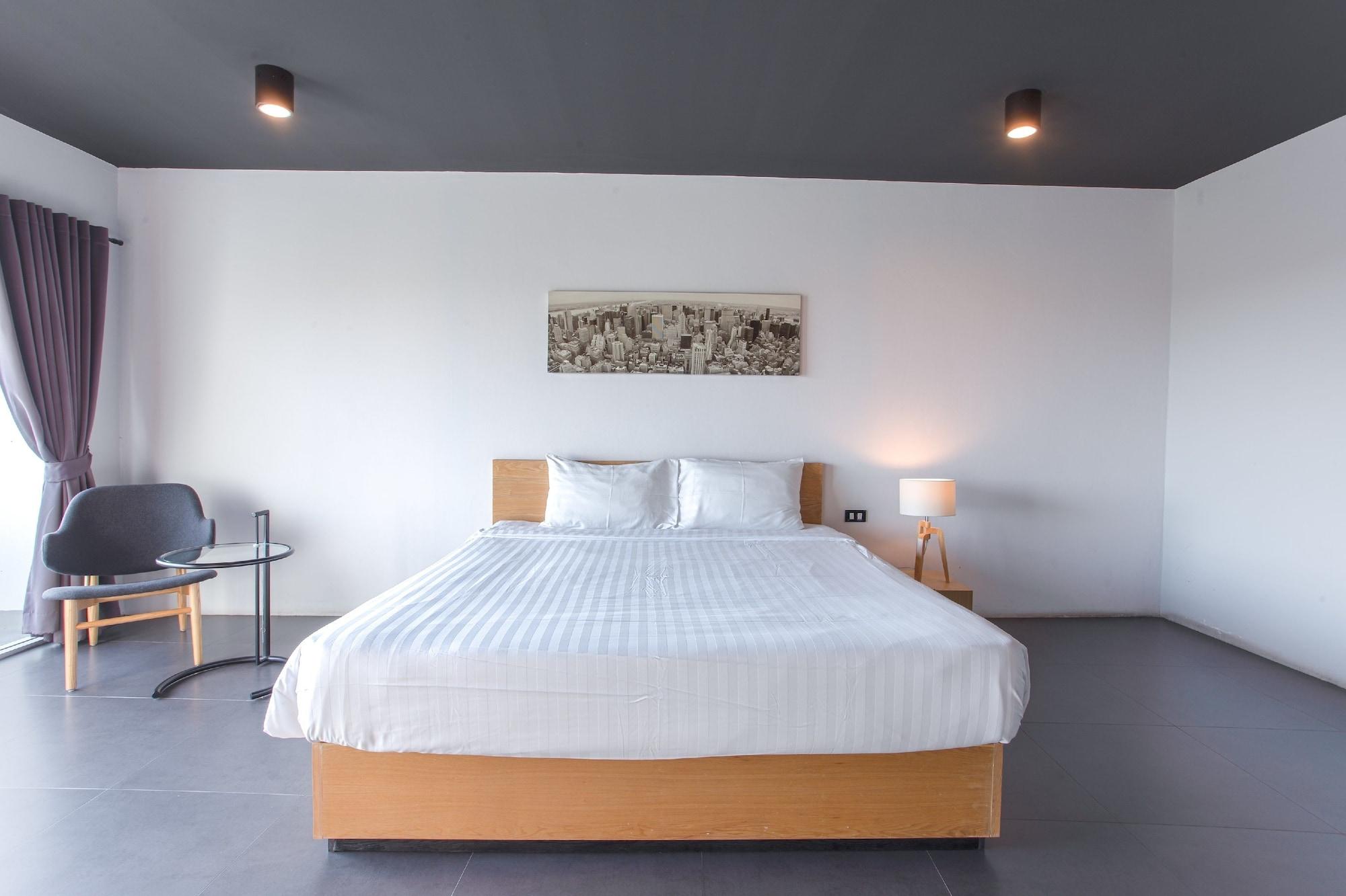 Get Zleep Premium Budget Hotel Chiang Mai