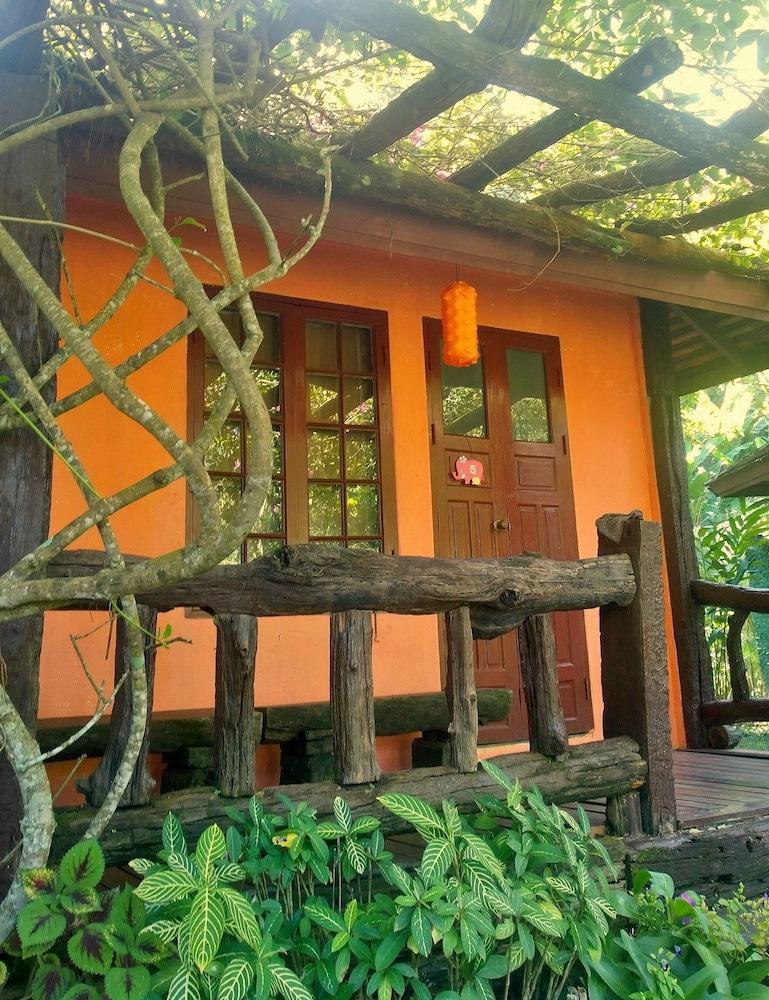 Resort Bulunburi 3*