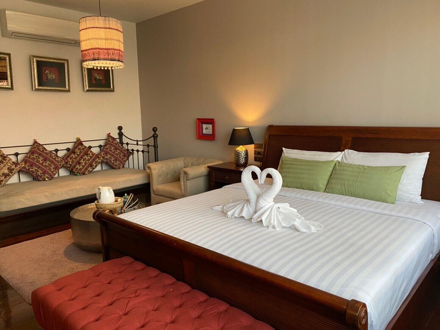 Soon, Bed & Breakfast